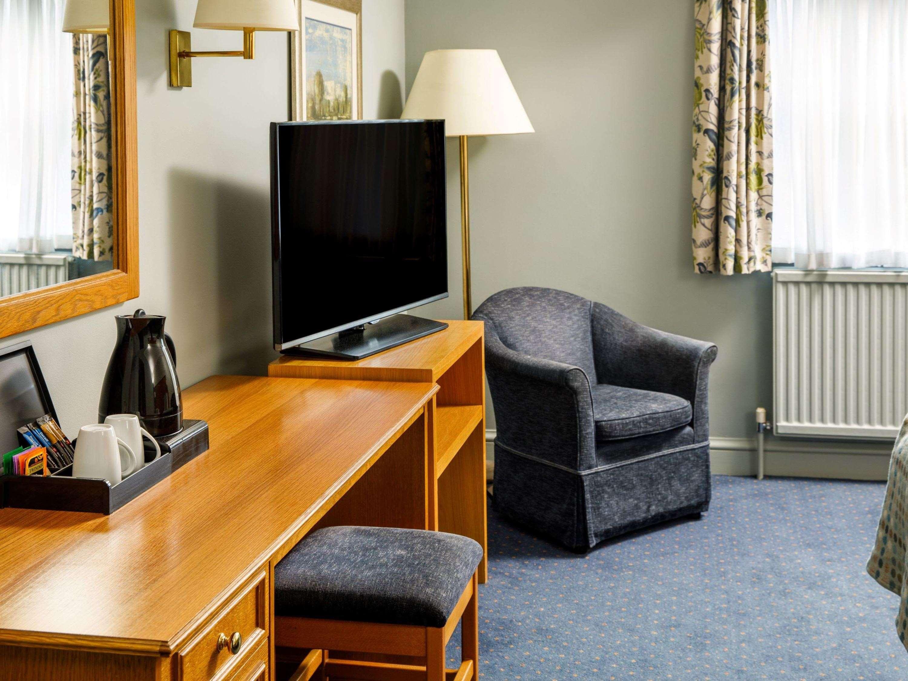 Mercure Bristol North The Grange Hotel Winterbourne Extérieur photo
